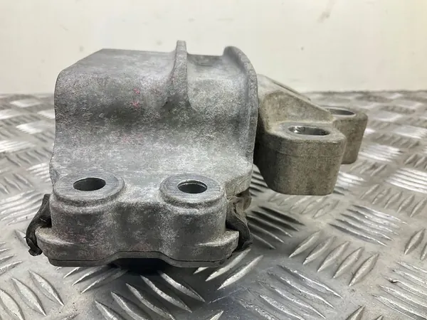 Vaihteiston tuki Audi Q3 8U 2013 8J0199555L image 5