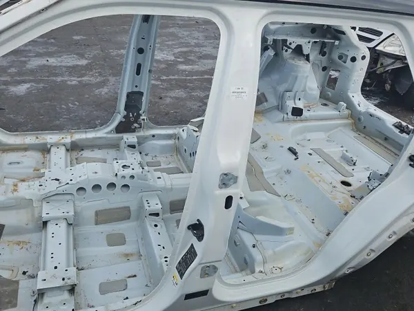 OEM IMPRK1554102 Vasen B-pilari Fuji Valkoinen image 4