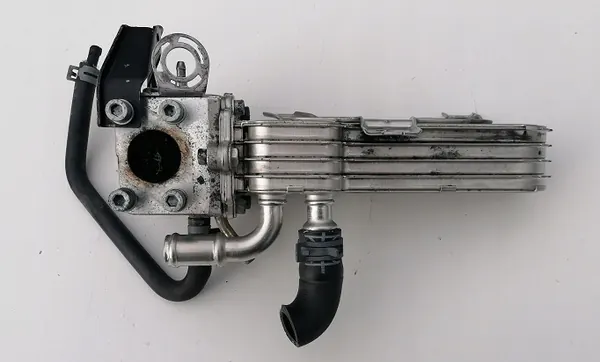 EGR-KÜHLER VW GOLF TOURAN 038131513D image 2