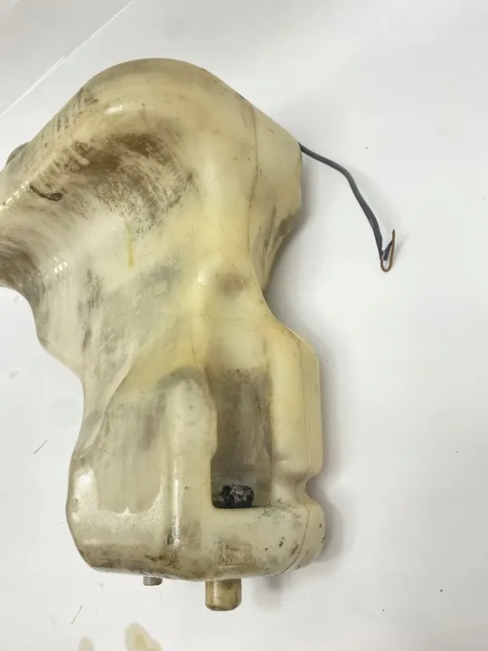 Pyyhkijännestepullon Mercedes W124 E250 E300 image 4