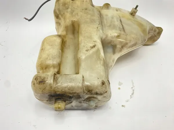 Pyyhkijännestepullon Mercedes W124 E250 E300 image 8