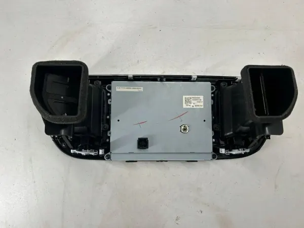 Écran de navigation Chrysler Pacifica OEM P68223456AD image 8