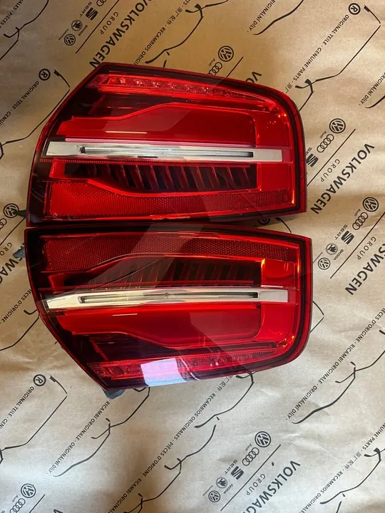 AUDI A8 S8 D4 LONG LIFT TAKAKANSI MATRIX VALOT OEM LX5R image 6