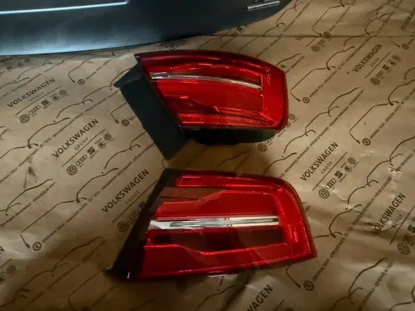 AUDI A8 S8 D4 LONG LIFT TAKAKANSI MATRIX VALOT OEM LX5R image 8