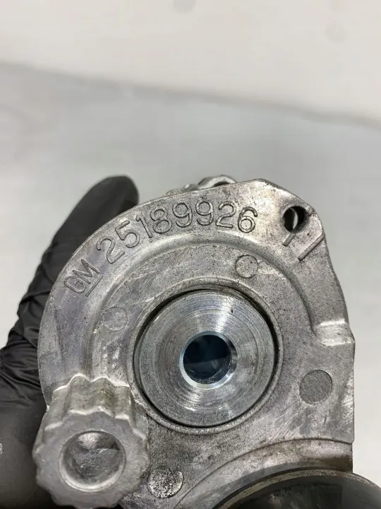 Chevrolet Trax Alternatorriemspanner OEM 25189926 image 6