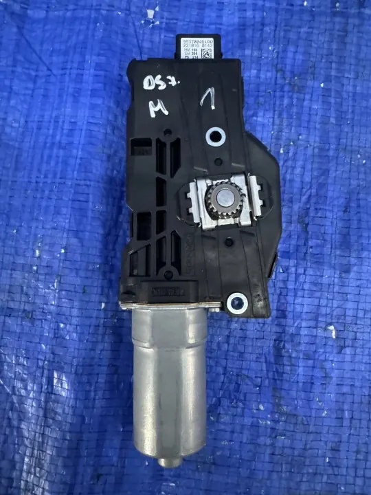 Kattoluukun moottori OEM 2229358B DS7 Lift E-Tense image 2