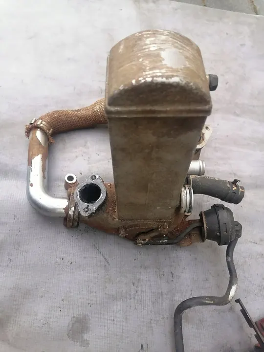Pakokaasujäähdytin Porsche Audi 4.2 TDI 057131515H image 2