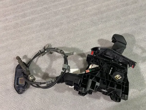 Toyota OEM 75M016 Versnellingspookkap - Bovenste image 5