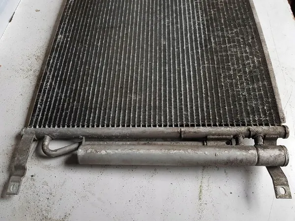 Ilmastointiradiatori Chevrolet Aveo 2008 OEM 96878657 image 3