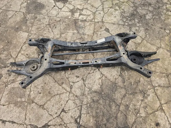 BELKA ZAWIESZENIA Bakaxelbalk för Hyundai i30 III N image 2