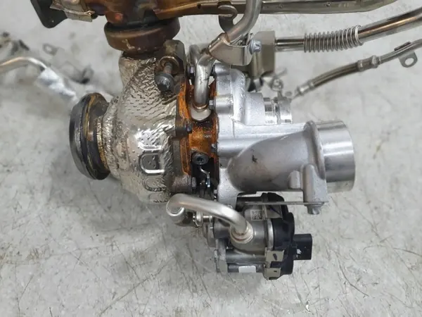 Turbocompresor MERCEDES W206 GLE CLE 236 OM654 A6540907001 image 3