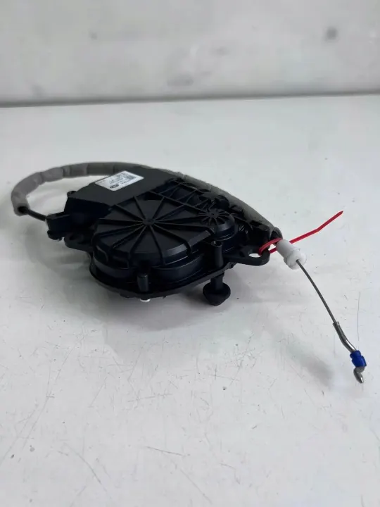 Jaguar F-Type Coupe kofferbakslot OEM EX53404C10AC image 3