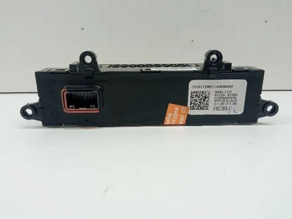 Ecrã usado 97250-N7300 para Hyundai Tucson IV image 6