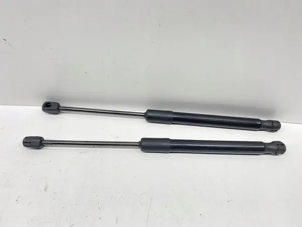 Gasfjäder framhuvud Stötdämpare Skoda Superb 3 III 2015- image 5