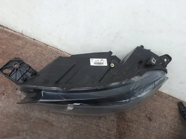 Linker Koplamp Peugeot Partner IV Rifter 17-22 9816827280 image 4