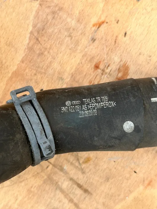 Volkswagen OE 5N0 122 051 AS Radiador de motor image 4