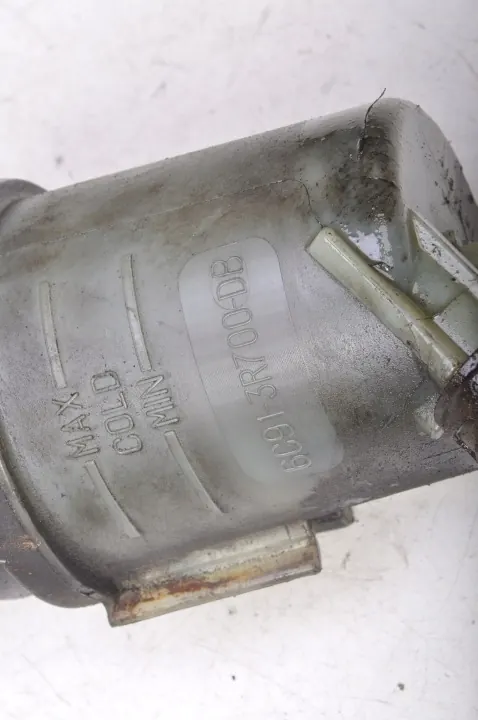 Réservoir direction assistée Ford OE 6C91-3R700-DB image 5