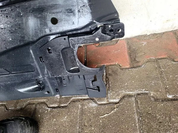 Vänster underkroppssköld OEM 5Q0825201L för Audi A3 8V image 3