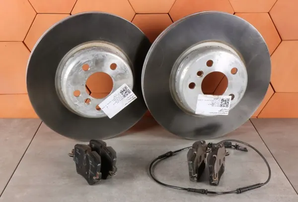 OEM 6880072 Framhjulsbromsskivor & Belägg 330x24 image 3
