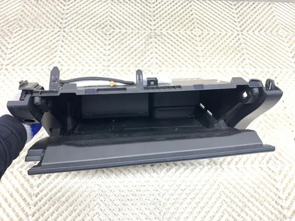 OEM LORK-625-778 Compartiment Passager pour Lexus CT image 3