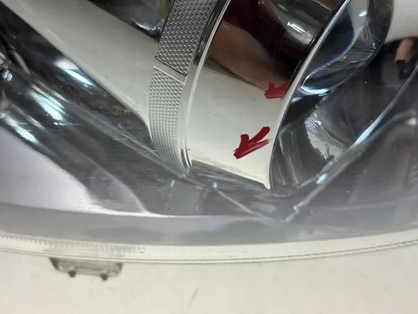 Faros delanteros Toyota Auris 150 2013 Izquierdo image 3