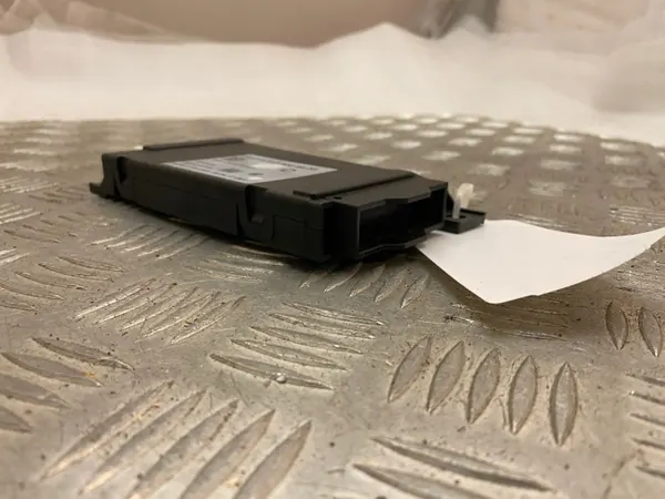 Mercedes-Benz Zündmodul OEM A2139008520 image 3