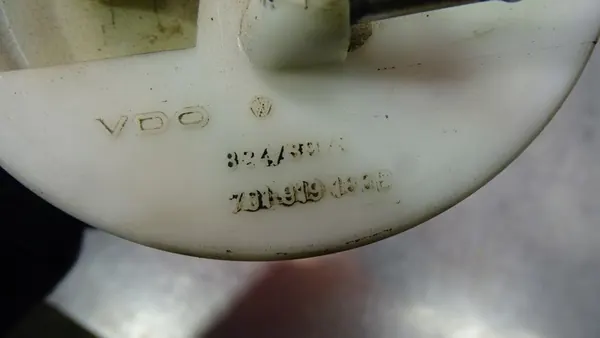 Brandstofpomp Mercedes W203 C220 image 6