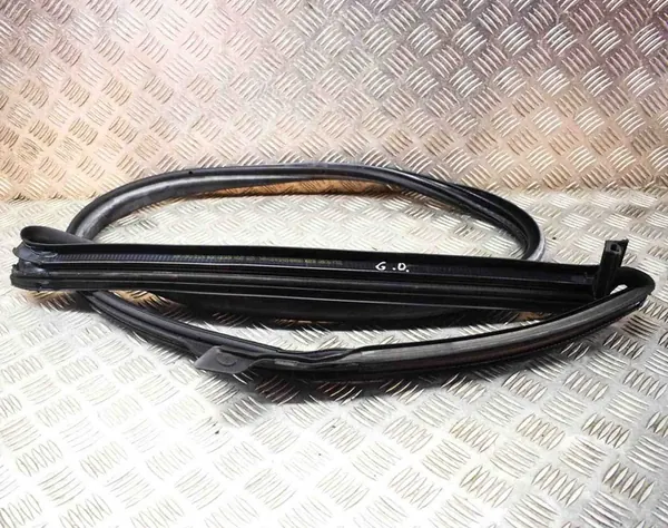 Hecktürdichtung TESLA MODEL 3 109049900L image 2