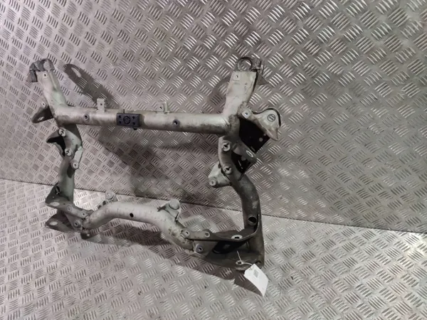 UTO17029 Voorste Hulpframe voor Mercedes CLS C218 AMG image 6