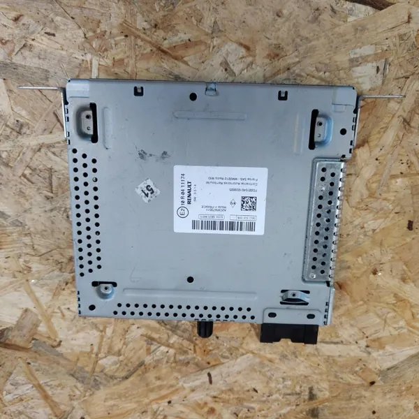 Radio Navigointi Renault Clio IV OEM 281151559R image 2