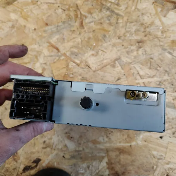 Radio Navigointi Renault Clio IV OEM 281151559R image 4