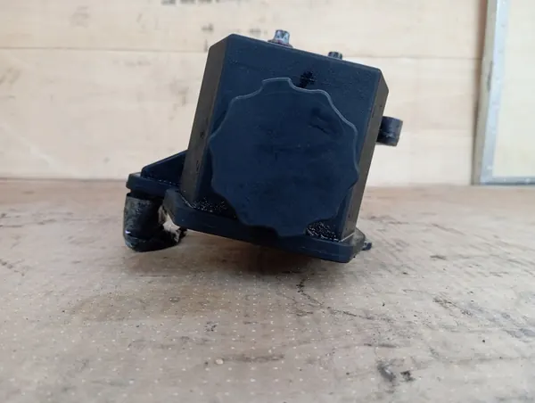 Mercedes-Benz Hydraulikpump A0024663001 image 3