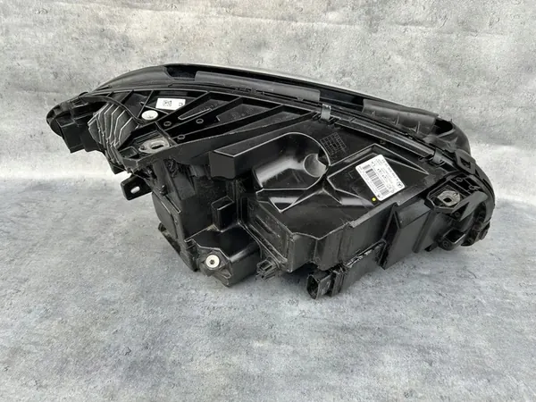 Linker voorlamp Mercedes W246 Full LED A2469063301 image 4