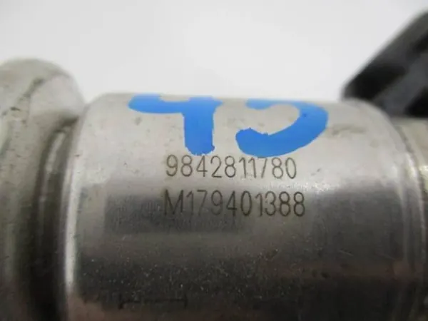 Injecteur AdBlue OEM 9842811780 pour Peugeot 3008 II 1.5 BlueHDi image 3