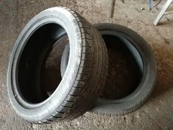 Audi 25545R19 bakluckagaller - Begagnad OE-del image 2