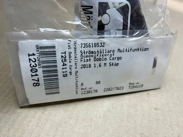 Fiat Doblo Sisustuslistasarja OEM 735618532 - Käytetty image 4