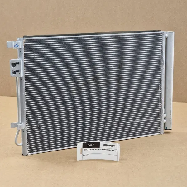 Condenseur AC OEM IIDGV 25303C8030 pour Hyundai i20 image 2