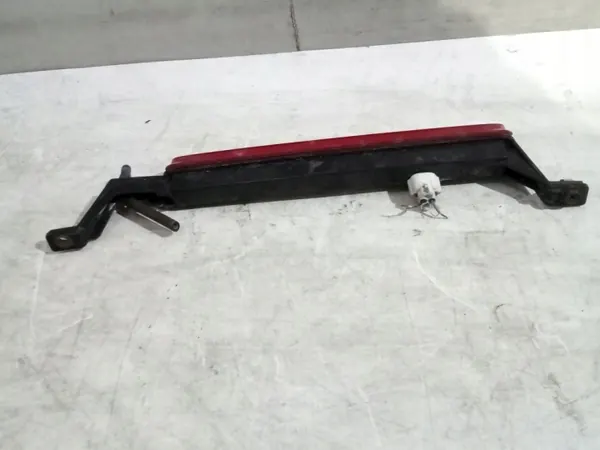 Feu Stop Chevrolet Equinox I 04-09 Pièce OEM image 5