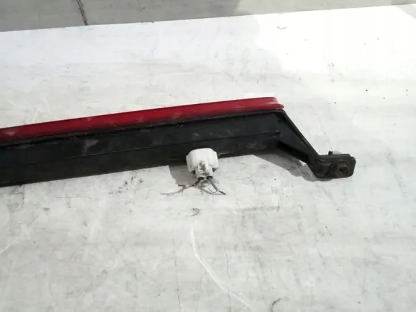 Feu Stop Chevrolet Equinox I 04-09 Pièce OEM image 7