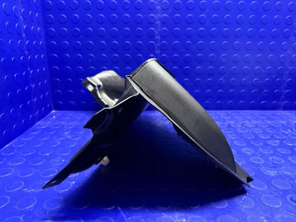 Para-lamas Inferior Esquerdo OEM 8W0853887A para Audi A4 B9 image 4