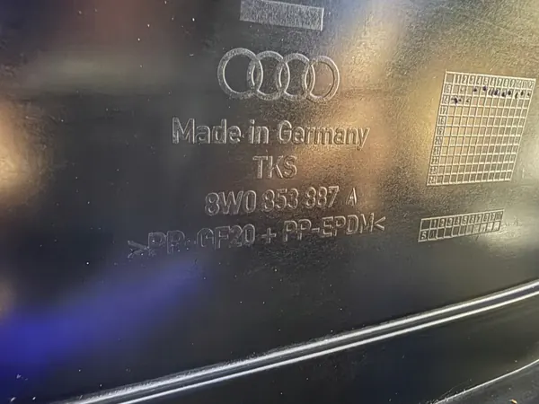 Para-lamas Inferior Esquerdo OEM 8W0853887A para Audi A4 B9 image 8
