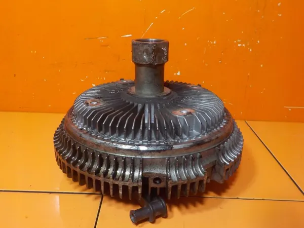 Land Rover Viskeuze Koppeling OEM AH32-8C617-AE image 4
