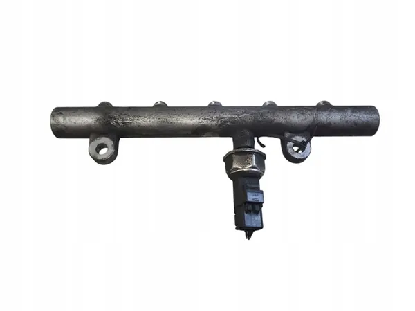 Volvo S40 2005 Brandstofrail image 6