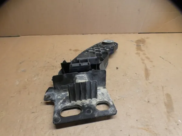 Suporte de tanque AdBlue OEM 9805755780 image 4