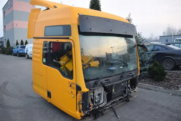 Estructura de cabina MAN TGX XXL - Usado, Euro 5/6 image 3