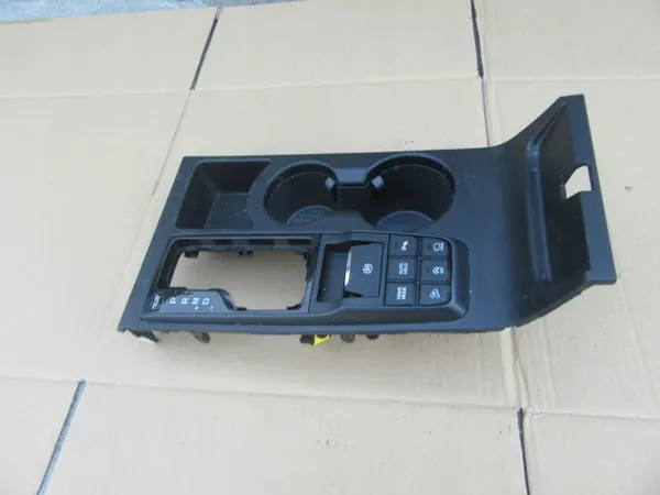 Panneau de commande porte-gobelet Hyundai OEM 93300D3DA0 image 2