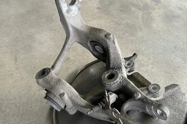 Mozzo ruota posteriore destro AUDI A4 (8K2, B8) OEM 8K0501249 image 2