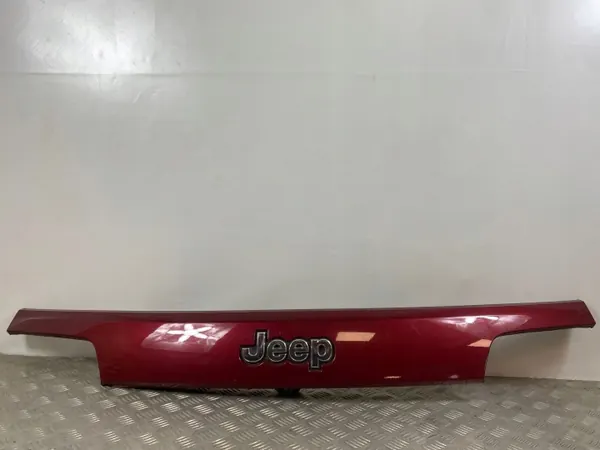 Barra luz matrícula traseira Jeep Grand Cherokee 2015 OEM 1WD55TRMAD image 2