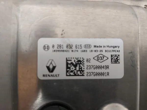 CONTRÔLEUR ADBLUE RENAULT TRAFIC III MASTER III image 3