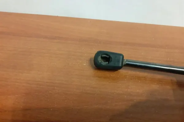 Vänster bagageutrymmesaktuator MERCEDES-BENZ E (W212) A2127400045 image 2